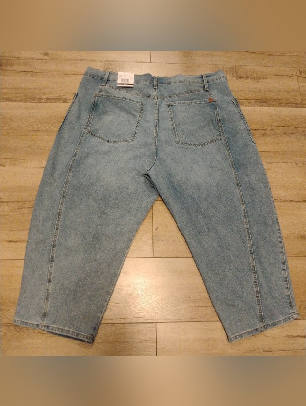Jessica Simpson Cherry Barrel Utility Patch Jean in Medium Wash Size Plus 24W - Picture 2 of 16